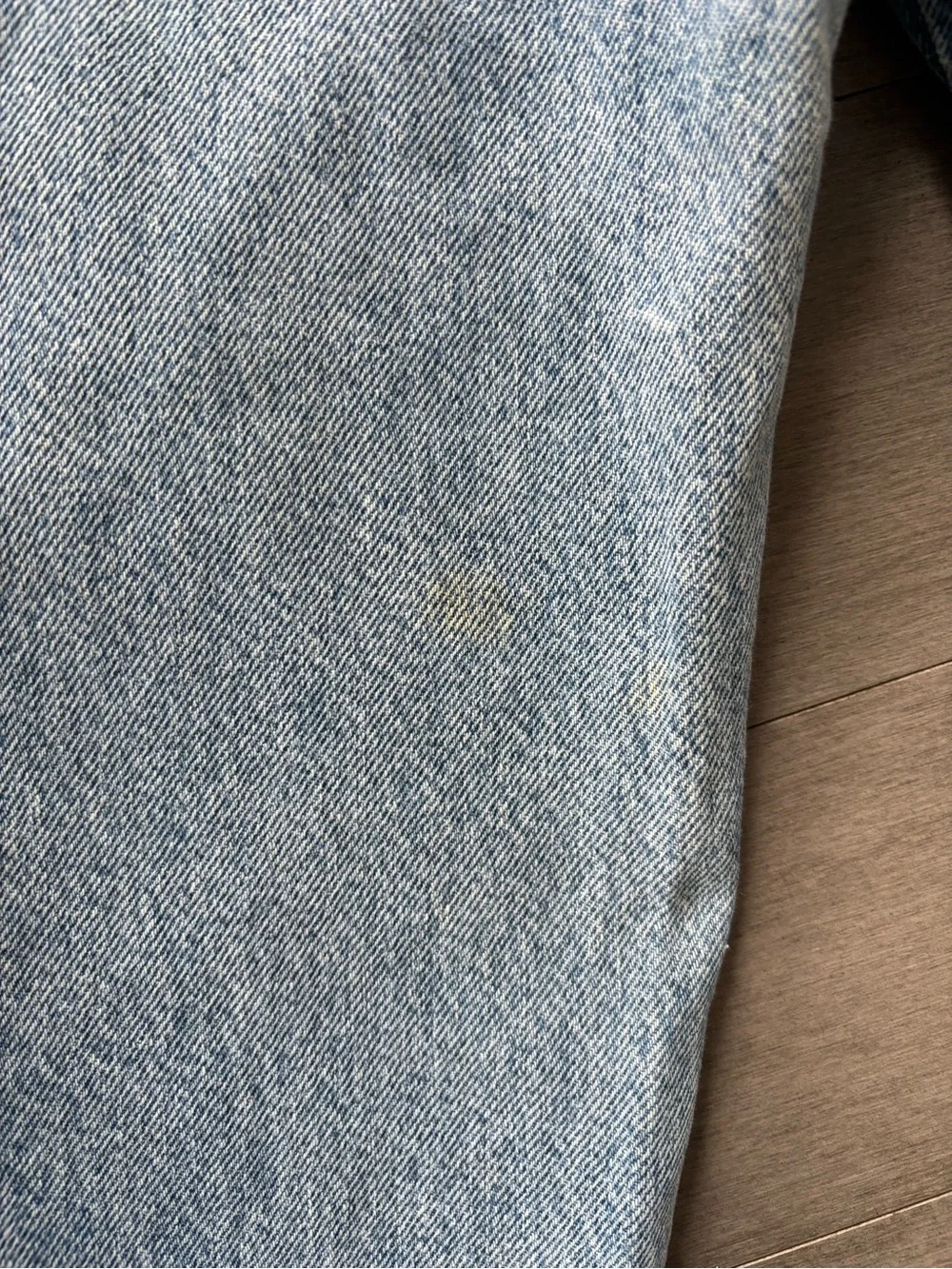 Vintage Tommy Hilfiger High-Rise Light Blue Denim Jeans - Picture 4 of 15